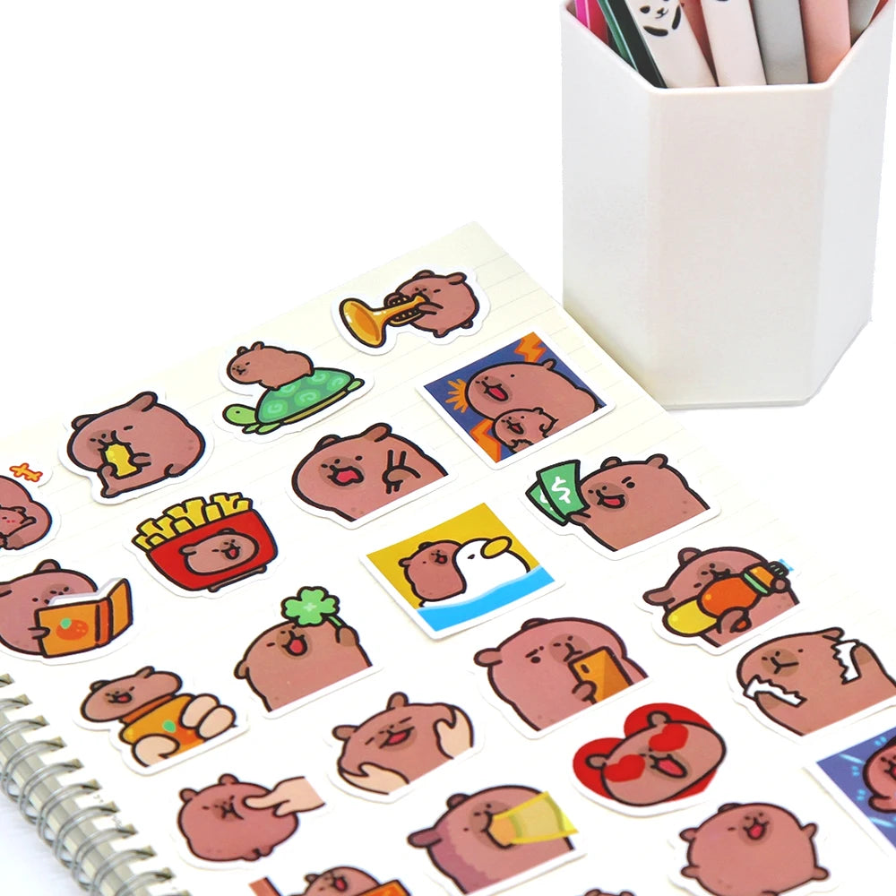 Stickers Capybaras 10/50/100pcs – Découpes de dessins animés mignons pour ordinateur portable, téléphone, voiture, vélo et bricolage enfants